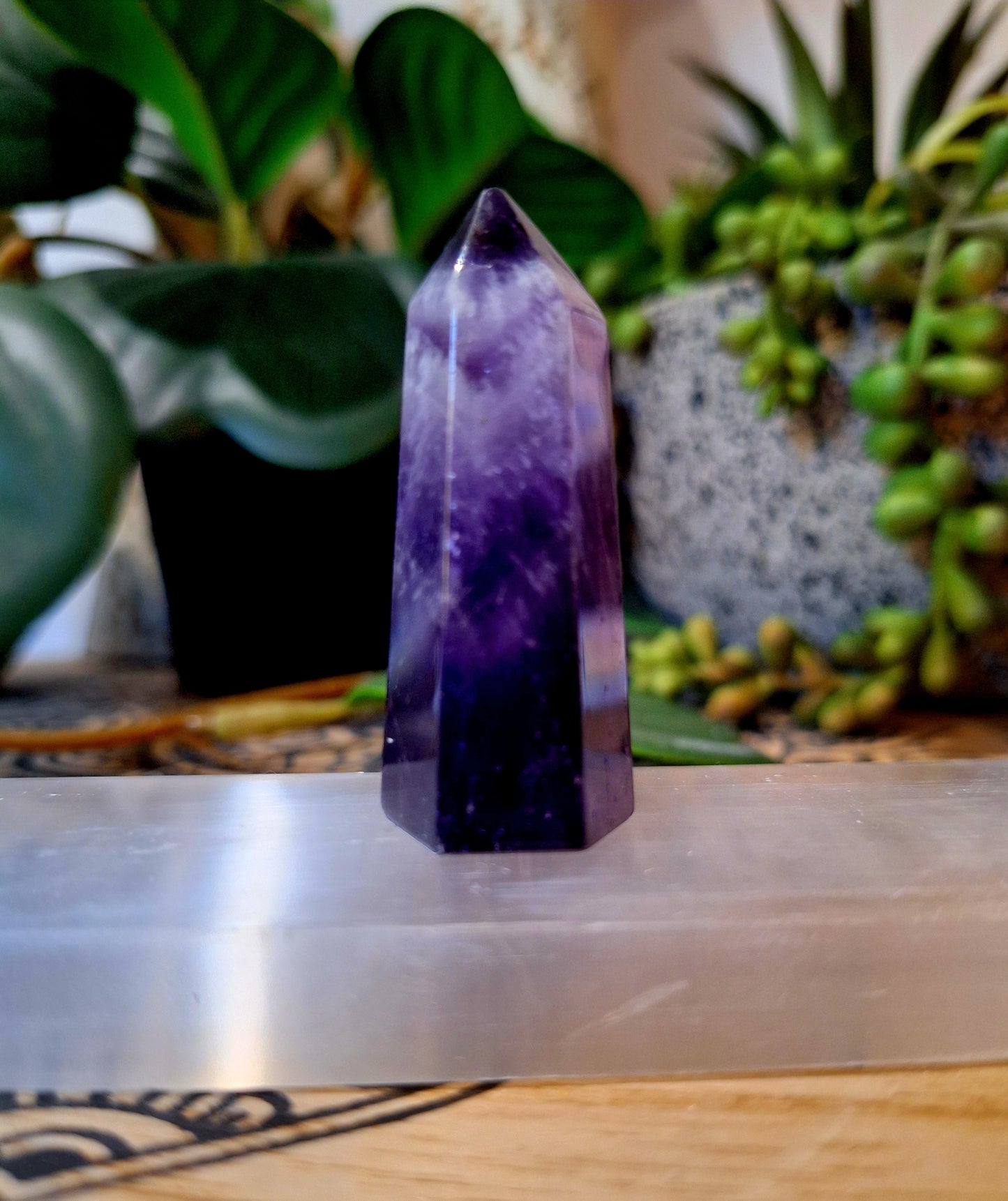 Chevron Amethyst Generator 'E'